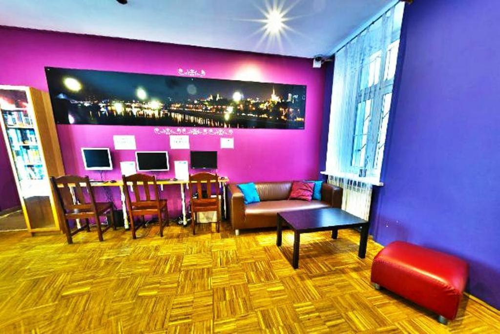 Nathan'S Villa Hostel Warsaw Exterior photo