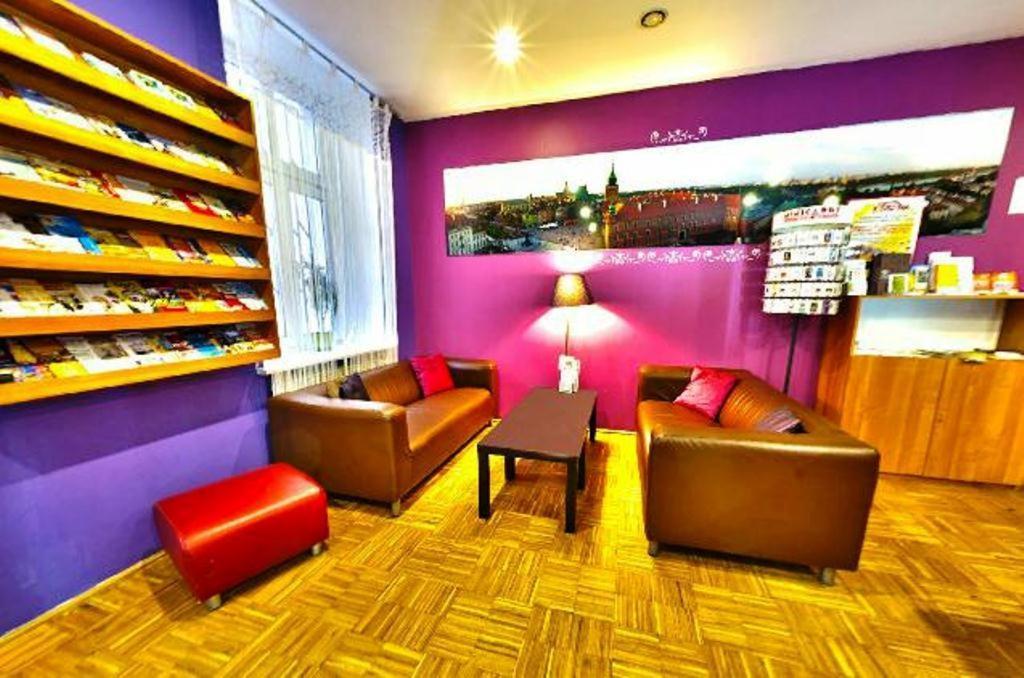 Nathan'S Villa Hostel Warsaw Exterior photo
