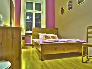 Nathan'S Villa Hostel Warsaw Exterior photo