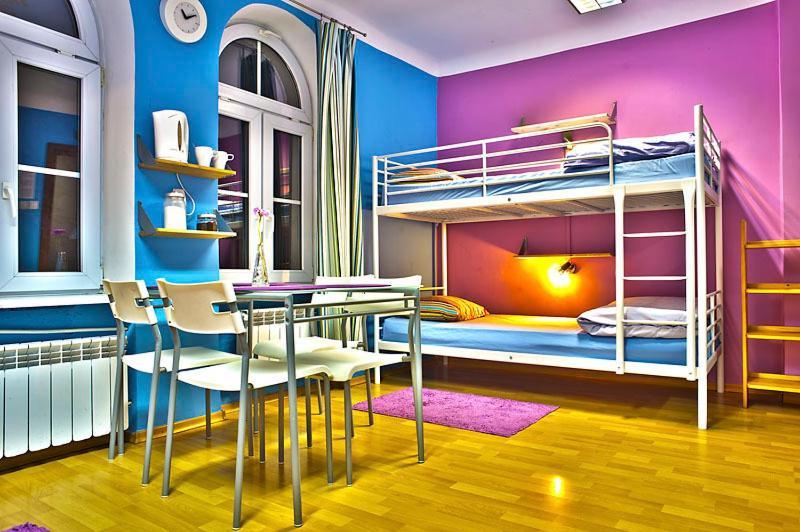 Nathan'S Villa Hostel Warsaw Room photo