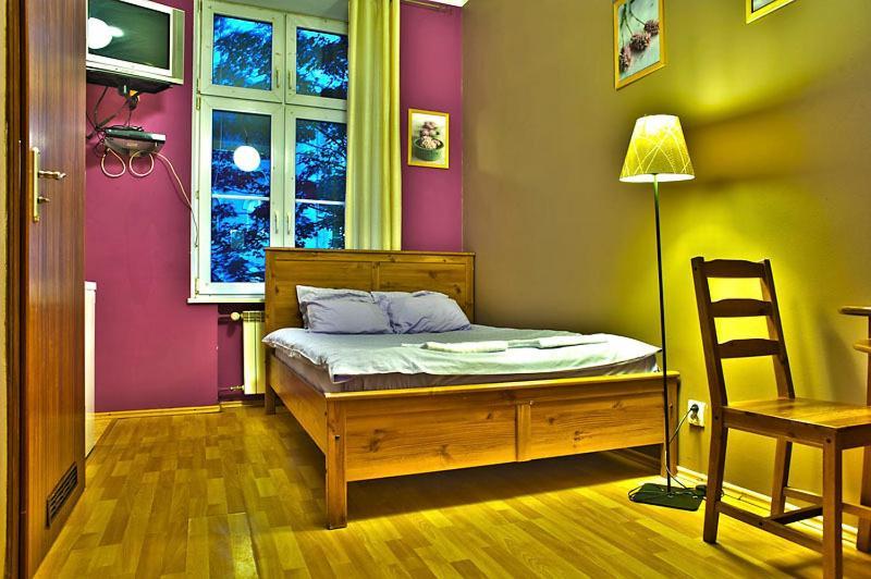 Nathan'S Villa Hostel Warsaw Room photo