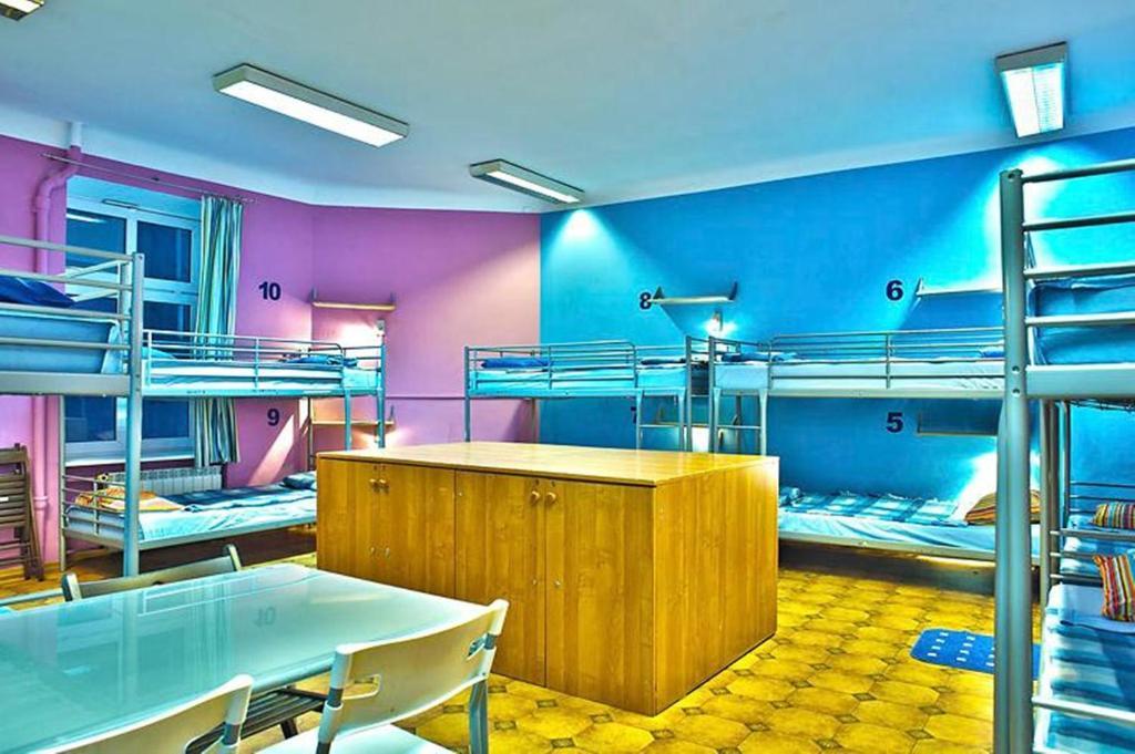 Nathan'S Villa Hostel Warsaw Room photo