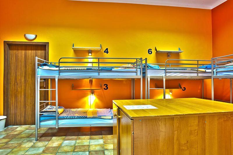 Nathan'S Villa Hostel Warsaw Room photo