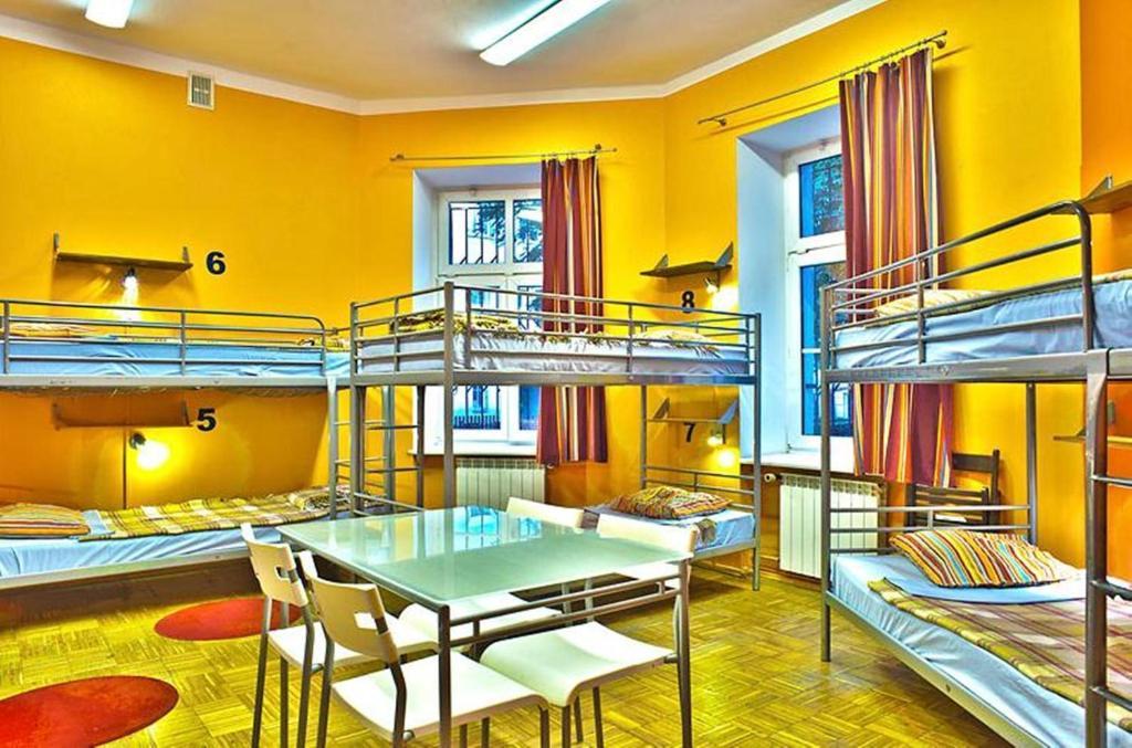 Nathan'S Villa Hostel Warsaw Room photo